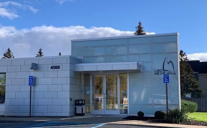 Pictures of Retail property located at 4560 Alpine Ave NW, Comstock Park, MI 49321 for sales - image #1