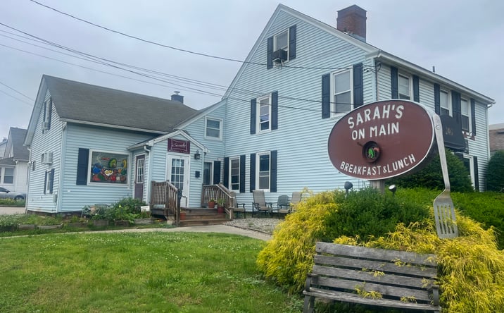 Pictures of Retail property located at 246 Main St, Portland, CT 06480 for sales - image #1