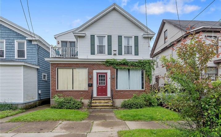 Pictures of Special Purpose property located at 174 1/2 E 7th Street, Oswego, NY 13126 for sales - image #1