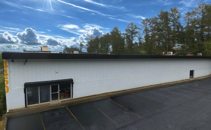Pictures of Industrial property located at 4450 Commerce Circle, Atlanta, GA 30336 for sales - image #1