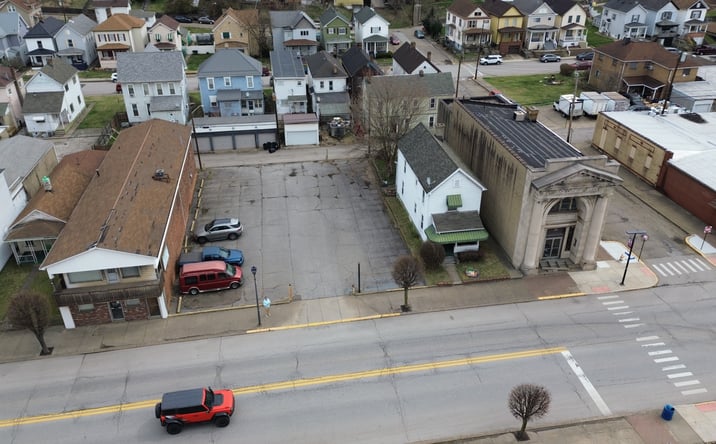 Pictures of Multifamily, Office, Retail property located at 800 Main St, Follansbee, WV 26037 for sales - image #1
