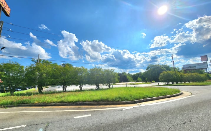 Pictures of Land property located at 1081 Iris Dr SE, Conyers, GA 30094 for sales - image #1