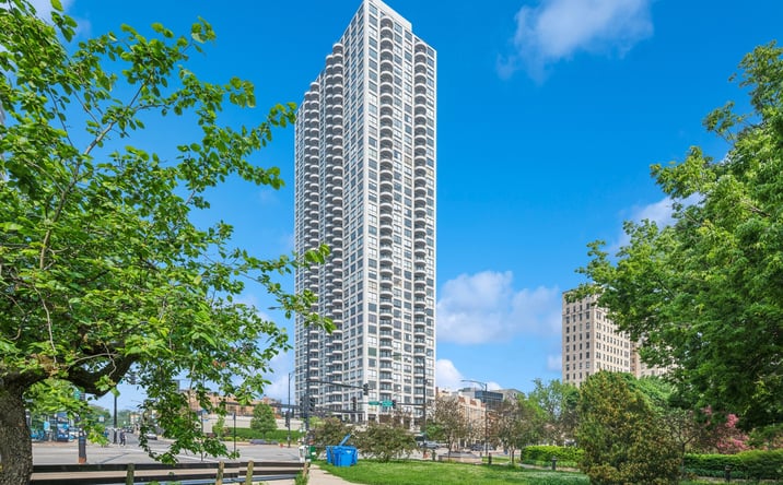 Pictures of Office, Retail, Special Purpose property located at 2020 N Lincoln Park West, Chicago, IL 60647 for sales - image #1