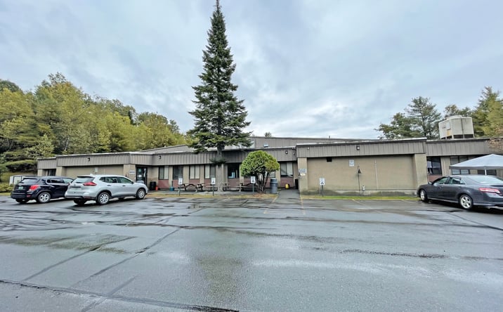 Pictures of Industrial property located at 673 Industrial Park Rd, Littleton, NH 03561 for sales - image #1