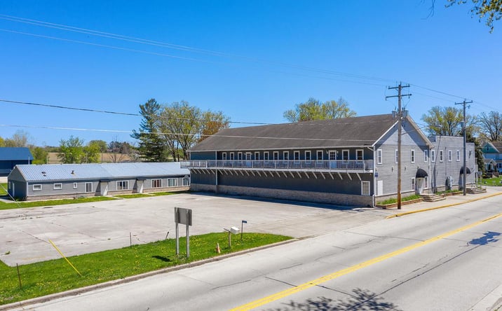 Pictures of Retail property located at N502 State Road 67, Ashippun, WI 53003 for sales - image #1