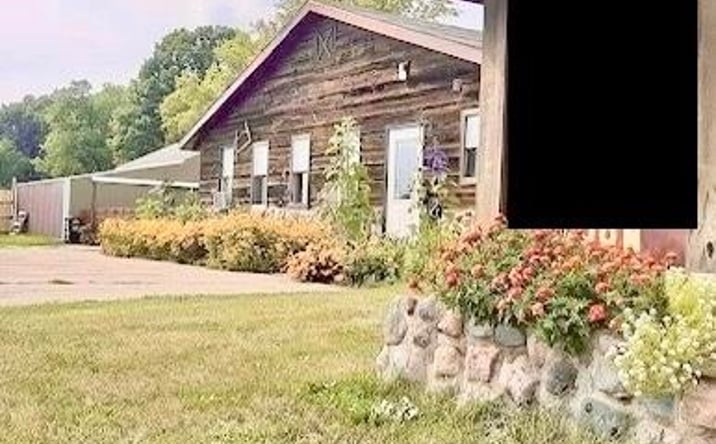 Pictures of Retail, Office, Industrial property located at 525 S Fairfield, Juneau, WI 53039 for sales - image #1
