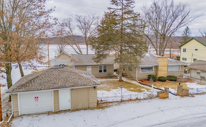 Pictures of Multifamily property located at N3755 Tipperary Road, Dekorra, WI 53955 for sales - image #1
