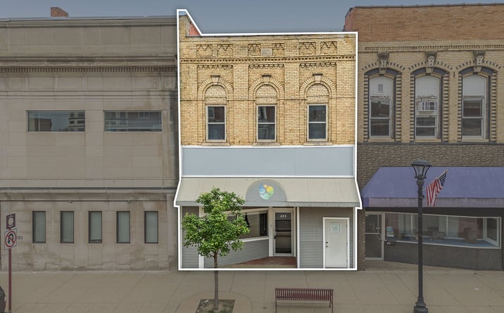 Pictures of Retail, Office property located at 223 E Main, Reedsburg, WI 53959 for sales - image #1