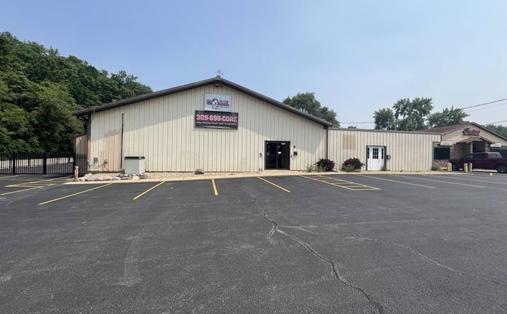Pictures of Industrial, Office, Retail property located at 1101 E Washington St, East Peoria, IL 61611 for sales - image #1