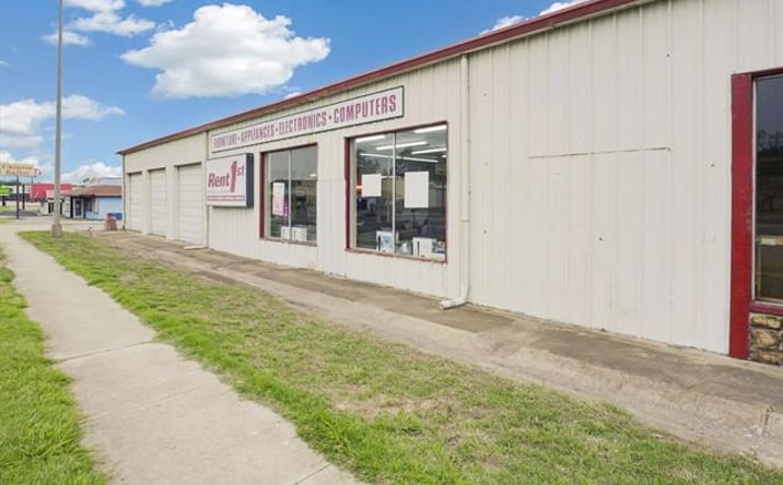Pictures of Mixed Use property located at 894 S Mississippi, Atoka, OK 74525 for sales - image #1