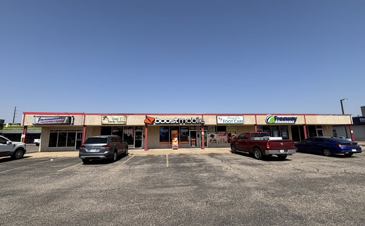 Pictures of Mixed Use, Office, Retail property located at 5302 Slide Rd, Lubbock, TX 79414 for sales - image #1