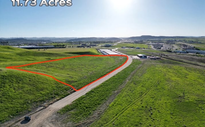 Pictures of Land property located at 865 N Valley Dr, Rapid City, SD 57703 for sales - image #1
