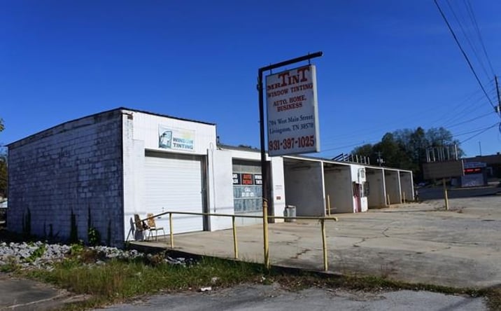 Pictures of Mixed Use property located at 704 West Main Street, Livingston, TN 38570 for sales - image #1