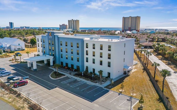 Pictures of Hospitality property located at 17701 Panama City Beach Pkwy, Panama City Beach, FL 32413 for sales - image #1