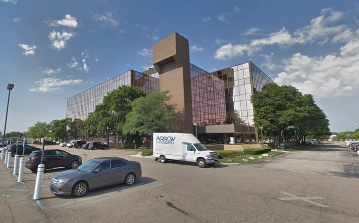 Pictures of Office property located at 25200 Telegraph Rd, Southfield, MI 48034 for sales - image #1