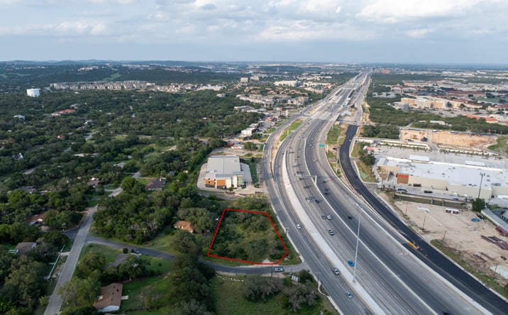 Pictures of Land property located at 7413 N Loop 1604 W, San Antonio, TX 78255 for sales - image #1