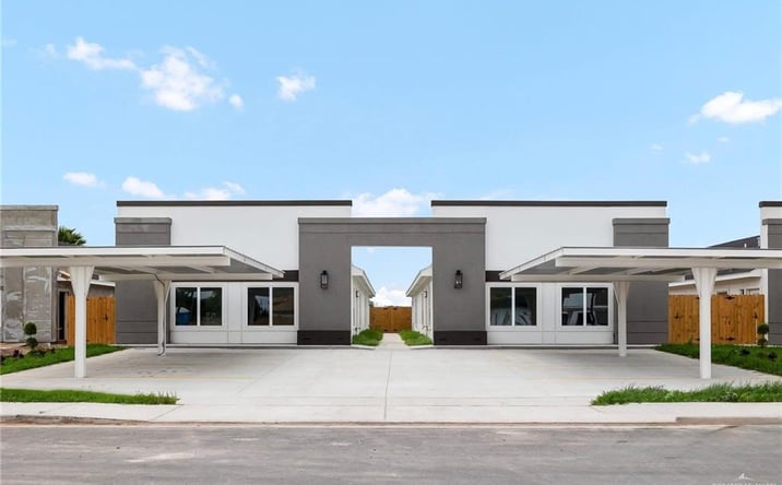 Pictures of Multifamily property located at 1300 N Abesam Avenue, Edinburg, TX 78541 for sales - image #1
