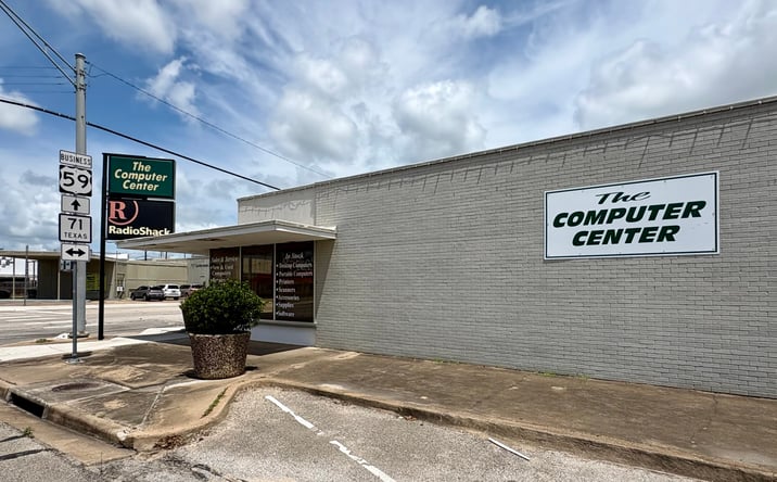 Pictures of Mixed Use, Office, Retail property located at 119 N. Mechanic, El Campo, TX 77437 for sales - image #1