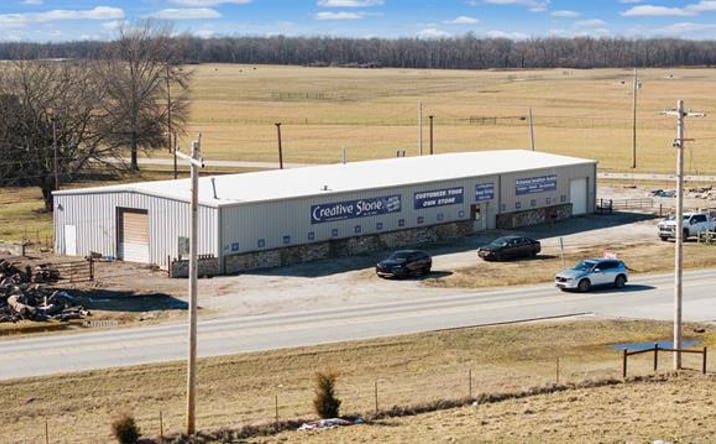 Pictures of Business for Sale, Industrial, Retail, Self Storage property located at 57015 E Highway 59, Fairland, OK 74343 for sales - image #1