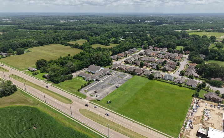 Pictures of Land, Office property located at 710 S Byhalia Rd, Collierville, TN 38017 for sales - image #1