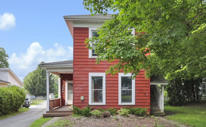 Pictures of Multifamily property located at 564 Eastern Avenue, Bellefontaine, OH 43311 for sales - image #1