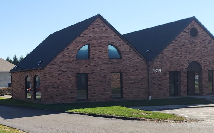 Pictures of Office property located at 1319 Worthington Woods Boulevard, Columbus, OH 43085 for sales - image #1