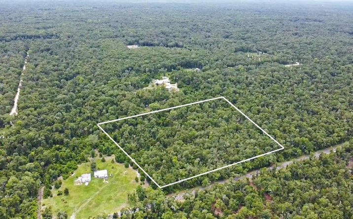 Pictures of Land property located at NE 594th St, Old Town, FL 32680 for sales - image #1