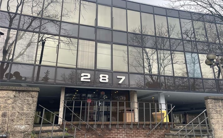 Pictures of Office, Mixed Use property located at 287 Northern Boulevard, North Hempstead, NY 11021 for sales - image #1