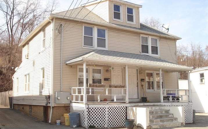 Pictures of Mixed Use, Retail, Industrial property located at 42-58 Pine Hollow Road 42,44,48,50,52,54,56, Oyster Bay, NY 11771 for sales - image #1
