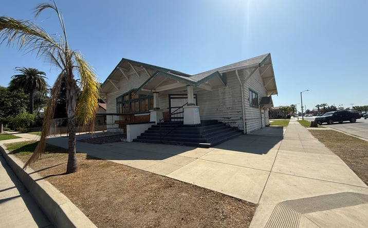 Pictures of Special Purpose property located at 284 E Hermosa St, Lindsay, CA 93247 for sales - image #1