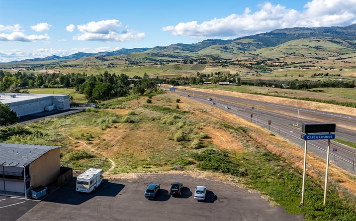 Pictures of Land property located at OR-66, Ashland, OR 97520 for sales - image #1