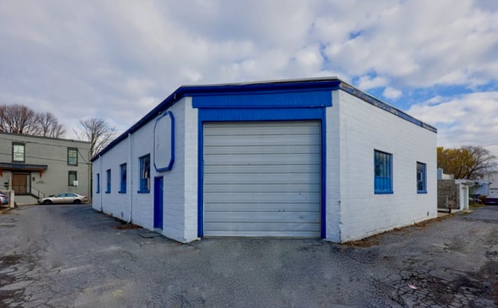 Pictures of Industrial property located at 218 E Madison St, Lancaster, PA 17602 for sales - image #1