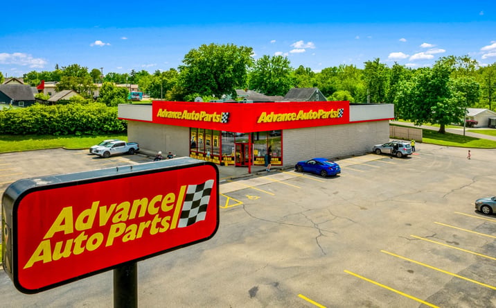 Pictures of Retail property located at 667 East Main Street, Jackson, OH 45640 for sales - image #1