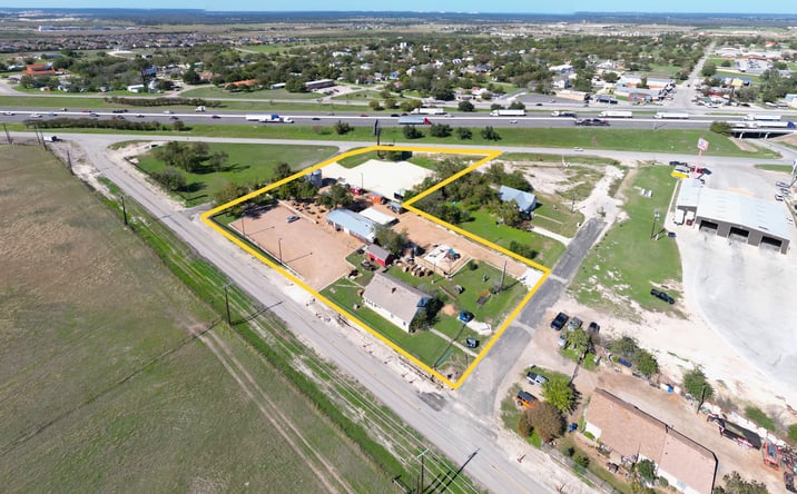 Pictures of Land, Retail, Special Purpose property located at 212 S 5th St, Jarrell, TX 76537 for sales - image #1