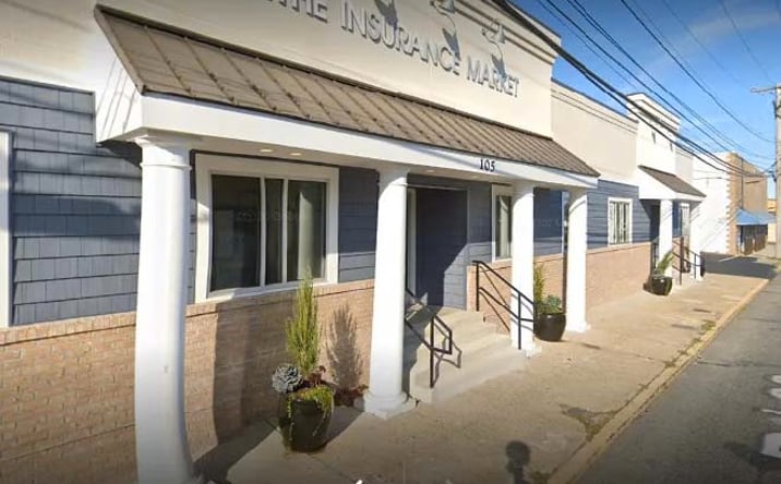 Pictures of Office property located at 105 NE Front Street, Milford, DE 19963 for sales - image #1