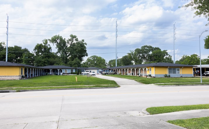 Pictures of Multifamily property located at 7115 Dixie Dr, Houston, TX 77087 for sales - image #1