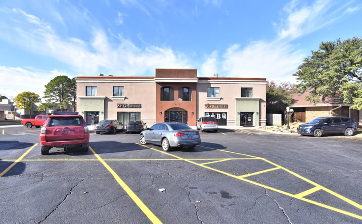 Pictures of Office property located at 6670 S Lewis Ave, Tulsa, OK 74136 for sales - image #1