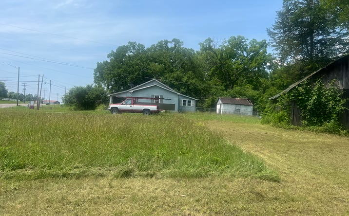 Pictures of Land property located at 2715 Andersonville Hwy, Clinton, TN 37716 for sales - image #1