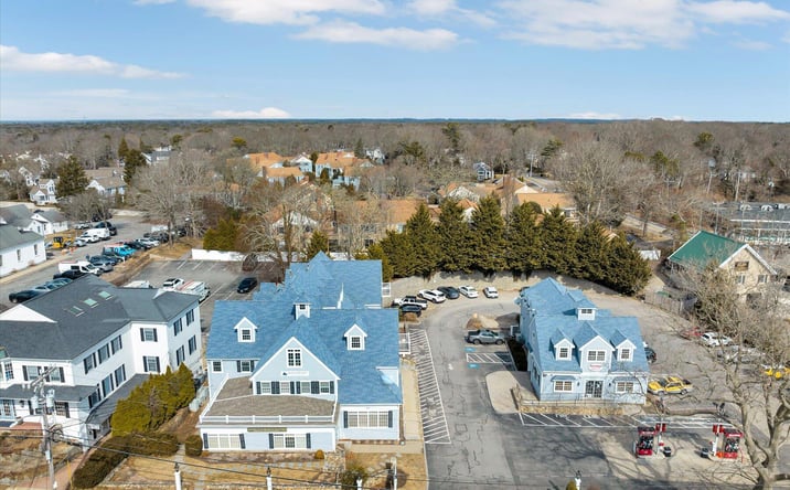 Pictures of Office property located at 804 Main Street, Osterville, MA 02655 for sales - image #1
