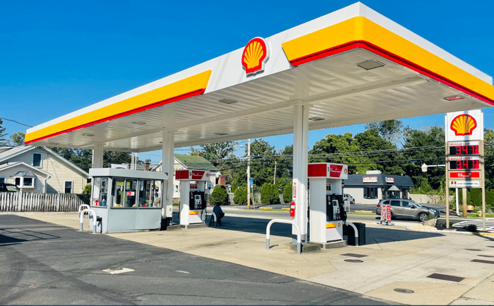Pictures of Retail property located at 4 S Woodbury Rd, Pitman, NJ 08071 for sales - image #1