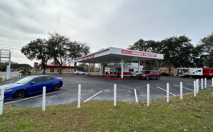 Pictures of Retail property located at 1516 N Main St, Gainesville, FL 32601 for sales - image #1
