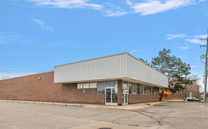 Pictures of Retail property located at 10767 E Carson City Rd, Carson City, MI 48811 for sales - image #1