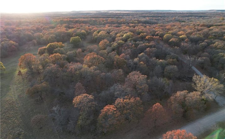Pictures of Land property located at 342 County Road 2580 Road, Pawhuska, OK 74056 for sales - image #1