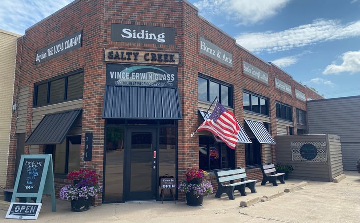 Pictures of Office, Retail property located at 301 N Washington Ave, Wellington, KS 67152 for sales - image #1