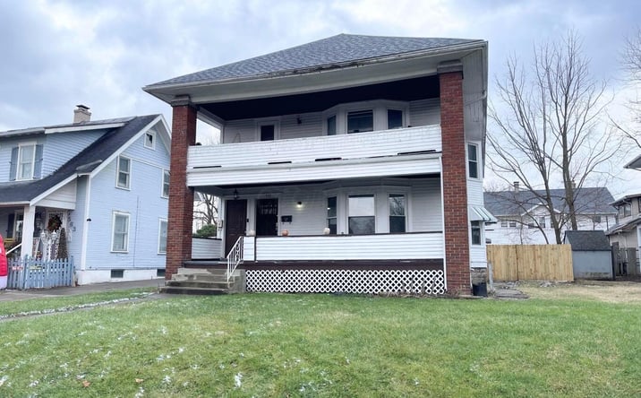 Pictures of Multifamily property located at 557 E Cassilly Street, Springfield, OH 45503 for sales - image #1