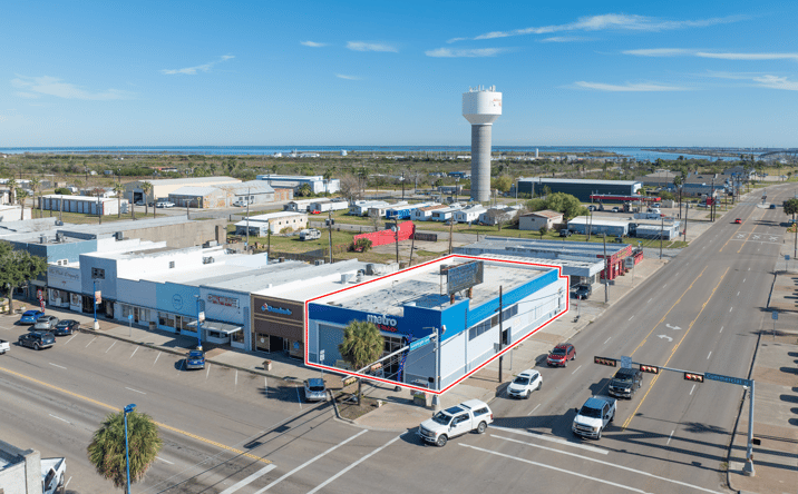 Pictures of Office, Retail property located at 361 S Commercial St, Aransas Pass, TX 78336 for sales - image #1