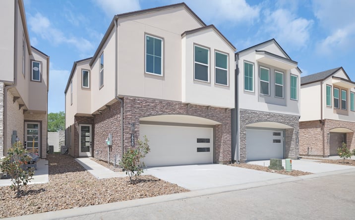 Pictures of Multifamily property located at 6340 Fairdale Ln, Houston, TX 77057 for sales - image #1