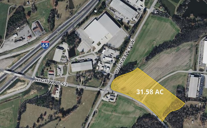 Pictures of Land property located at Hwy 52 @ Hwy 31W, Portland, TN 37148 for sales - image #1