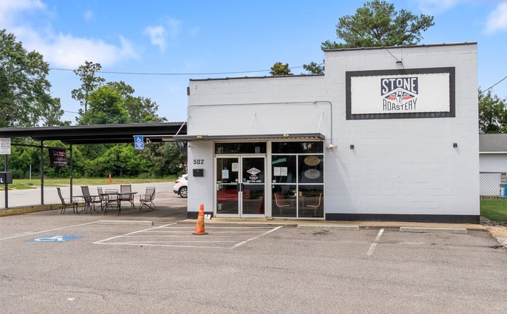 image of property at 502 BELVEDERE CLEARWATER RD North Augusta SC 29841-2584