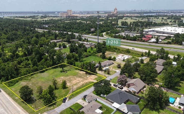Pictures of Land property located at 1902 W Prien Lake Rd, Lake Charles, LA 70605 for sales - image #1